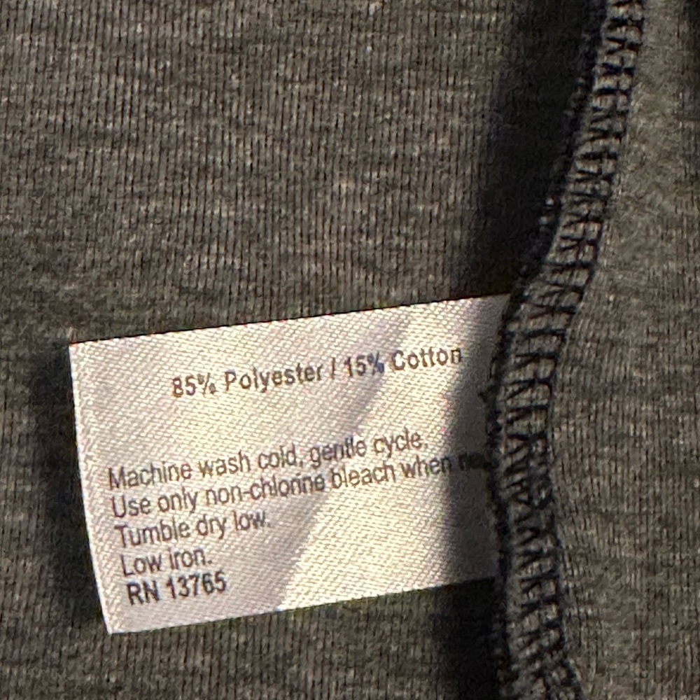 Seek No Further by Fruit of the LOOM black size Small Woman’s zip up. 🖤 cozy - Picture 15 of 16